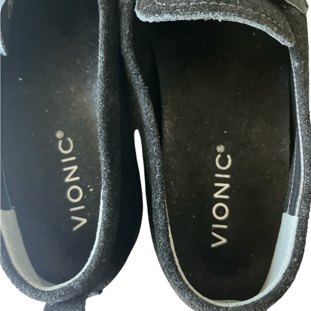 Vionic Black Suede Comfort Loafers Sz 7. Like new. - Picture 7 of 9